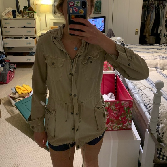 BNCI - tan jacket - Picture 1 of 2